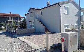 Lara Apartments